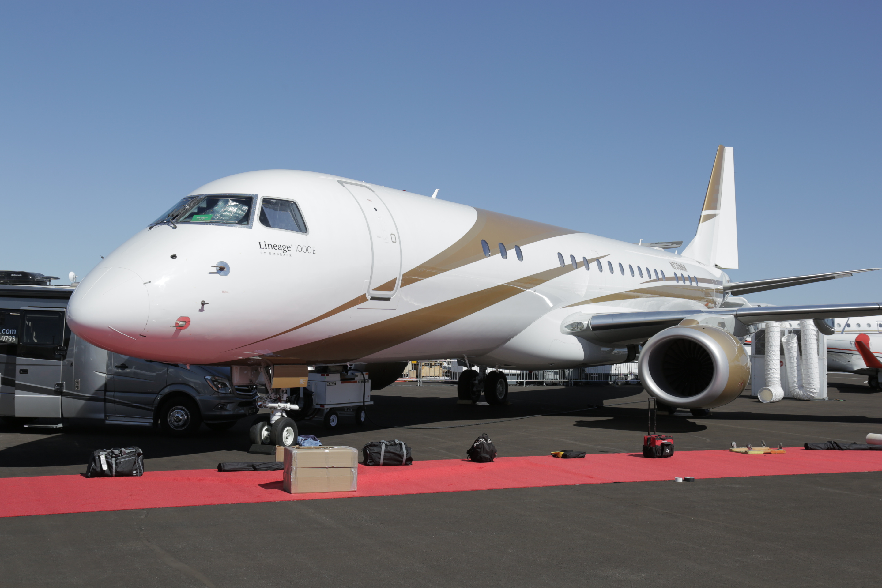 embraer lineage 1000e skyacht one